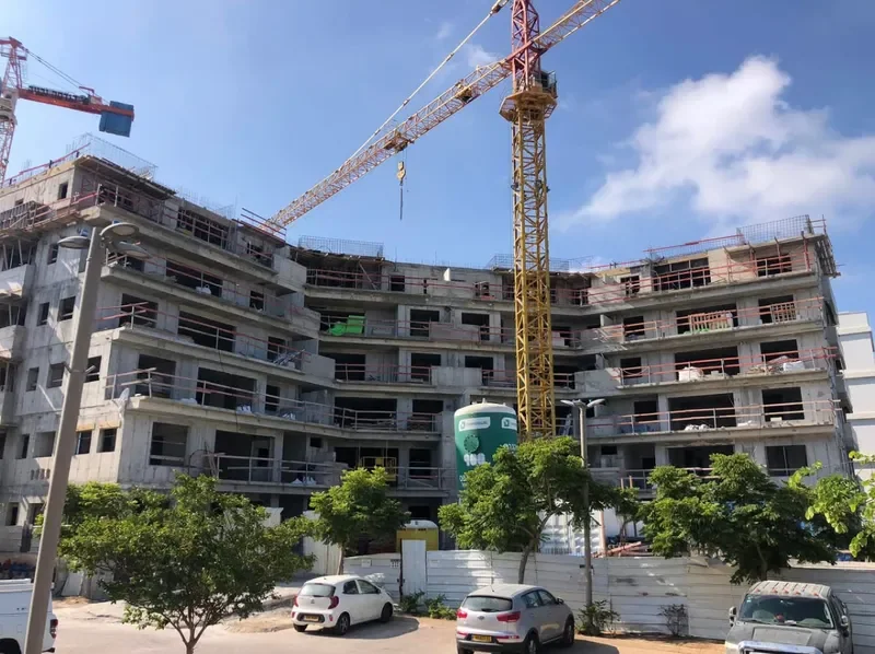 חפירה ויסודות — פרויקט וילה יוקרתית בהרצליה